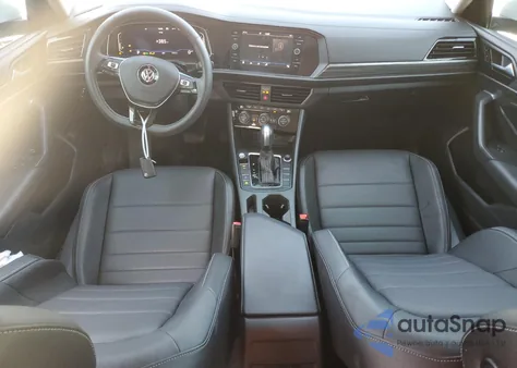 2021 Volkswagen Jetta Sel из США, поврежденный, VIN 3VWE57BU8MM099263